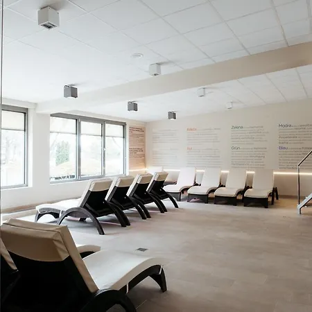 Termal - Terme 3000 - Sava & モラフスケ・トプリツェ